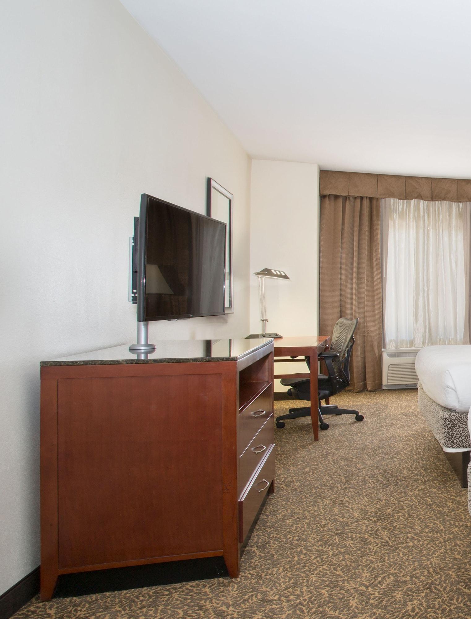 Hilton Garden Inn Midland Exterior photo