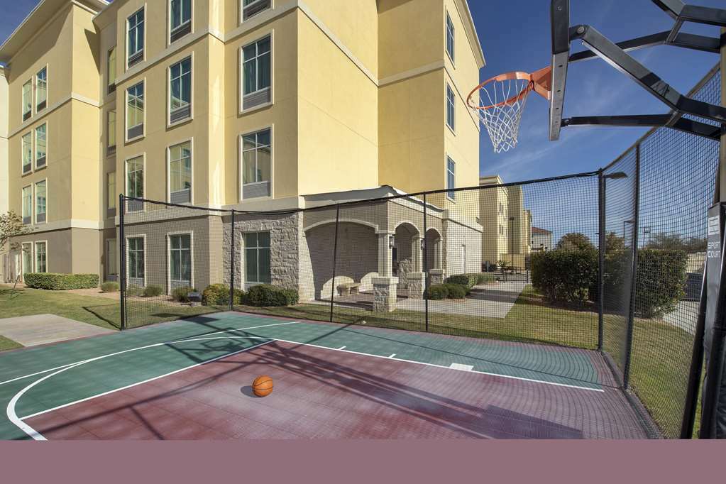 Hilton Garden Inn Midland Facilities photo